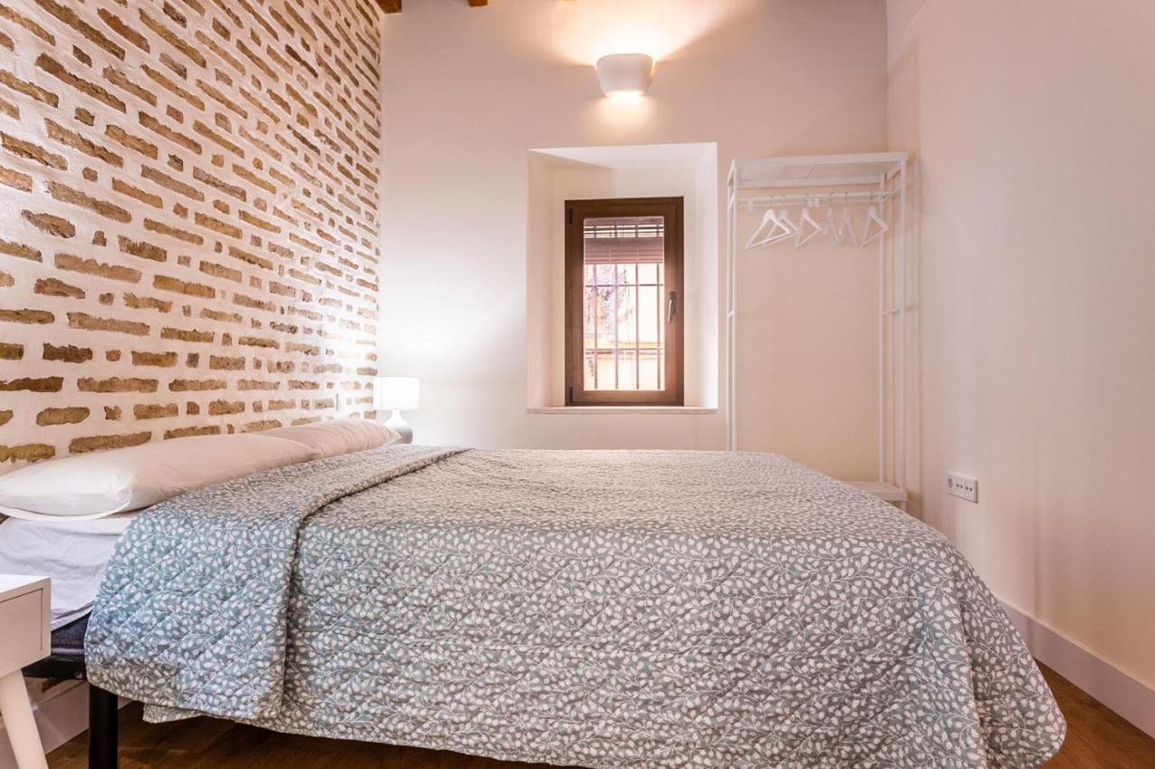 Stunning Apartment In Central Sevilla Exterior foto